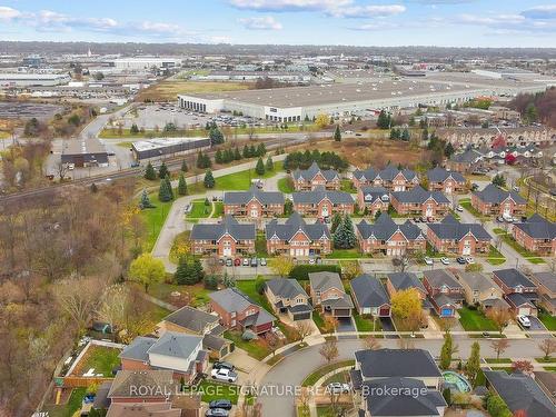 701-4140 Foxwood Dr, Burlington, ON - Outdoor With View