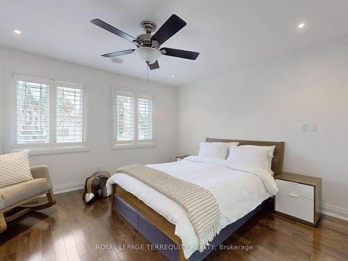 19 Johnston St, St. Catharines, ON - Indoor Photo Showing Bedroom