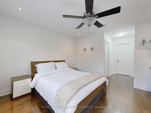 19 Johnston St, St. Catharines, ON - Indoor Photo Showing Bedroom