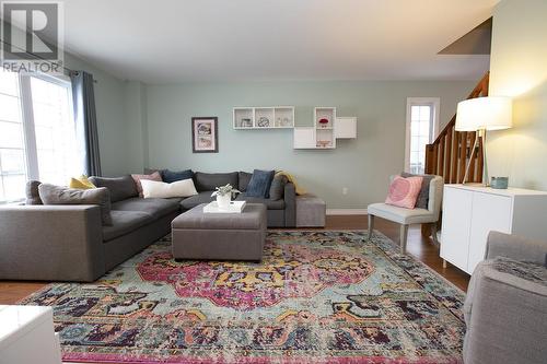 44 Ruscio Cres, Sault Ste. Marie, ON - Indoor Photo Showing Living Room