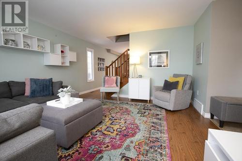 44 Ruscio Cres, Sault Ste. Marie, ON - Indoor Photo Showing Living Room