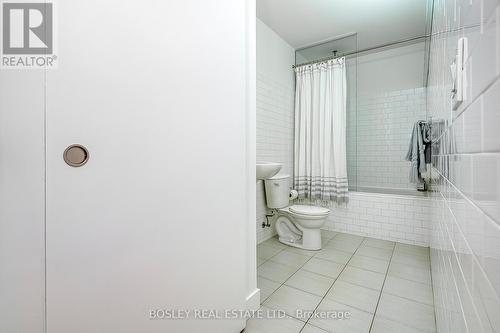 106 - 25 Ritchie Avenue, Toronto, ON - Indoor Photo Showing Bathroom