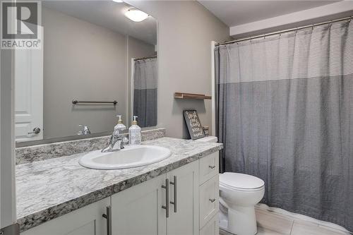 2273 Mallards Landing Drive, Sudbury, ON - Indoor Photo Showing Bathroom