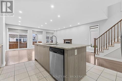 860 Stonewalk Drive, Kingston (Kingston East (Incl Cfb Kingston)), ON - Indoor Photo Showing Kitchen