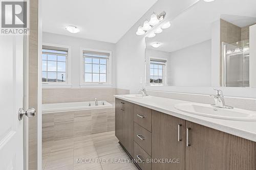 860 Stonewalk Drive, Kingston (Kingston East (Incl Cfb Kingston)), ON - Indoor Photo Showing Bathroom