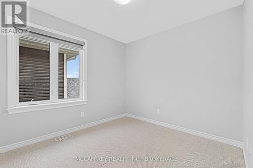 860 Stonewalk Drive, Kingston (Kingston East (Incl Cfb Kingston)), ON - Indoor Photo Showing Other Room