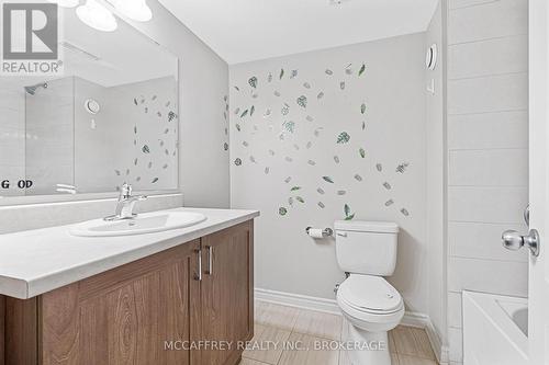 860 Stonewalk Drive, Kingston (Kingston East (Incl Cfb Kingston)), ON - Indoor Photo Showing Bathroom