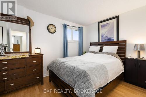 90 - 857 Datzell Lane S, Kingston (South Of Taylor-Kidd Blvd), ON - Indoor Photo Showing Bedroom