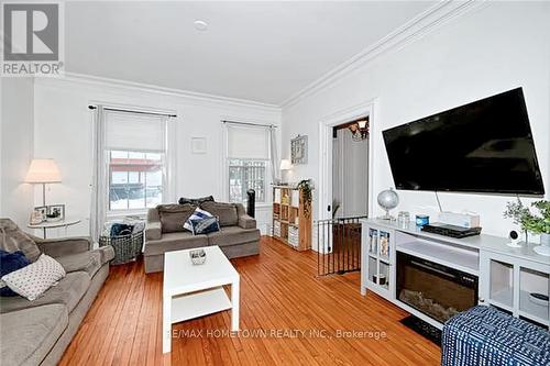 36 North Augusta Road, Brockville, ON - Indoor Photo Showing Living Room With Fireplace