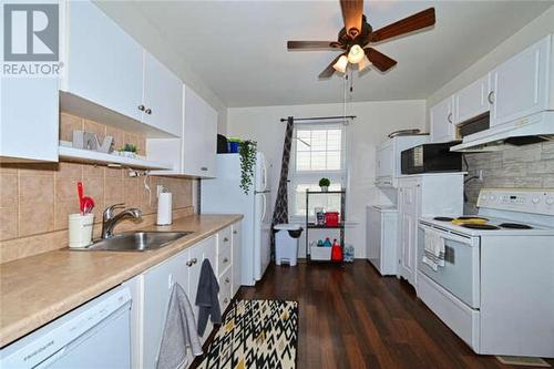 36 North Augusta Road, Brockville (810 - Brockville), ON - Indoor Photo Showing Kitchen