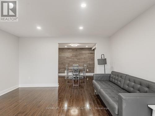 76 Amanda Drive, Toronto, ON - Indoor