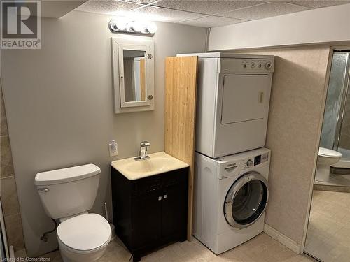 70 John Street E, Waterloo, ON - Indoor Photo Showing Laundry Room