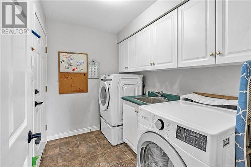 162 Martin, Lakeshore, ON - Indoor Photo Showing Laundry Room