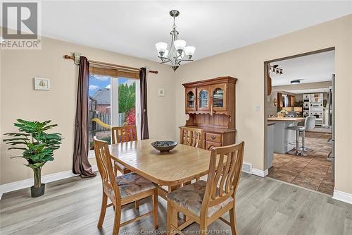 162 Martin, Lakeshore, ON - Indoor Photo Showing Dining Room