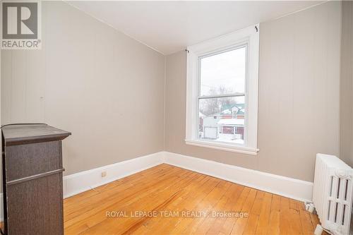 119/121/125 Bonnechere Street S, Renfrew, ON - Indoor Photo Showing Other Room