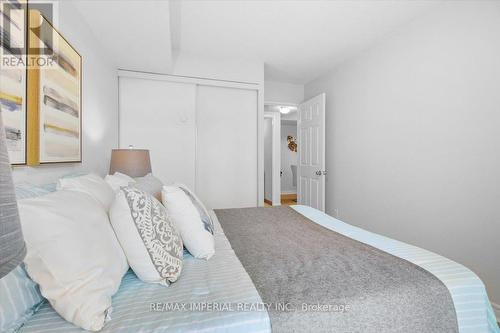 2309 - 28 Empress Avenue, Toronto, ON - Indoor Photo Showing Bedroom