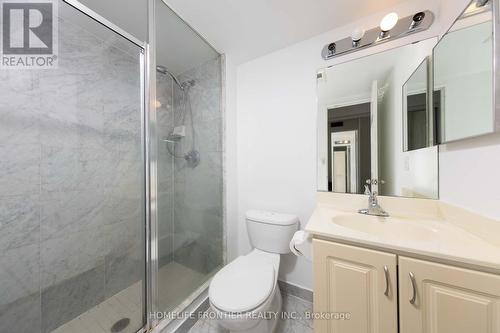 305 - 18 Hillcrest Avenue, Toronto, ON - Indoor Photo Showing Bathroom