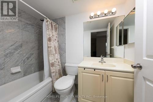 305 - 18 Hillcrest Avenue, Toronto, ON - Indoor Photo Showing Bathroom