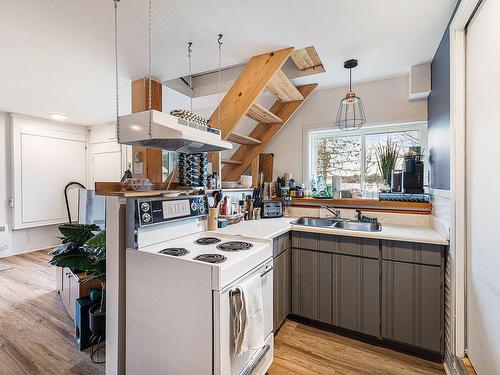 Other - 315 Ch. Narrows, Stanstead - Canton, QC - Indoor Photo Showing Kitchen With Double Sink