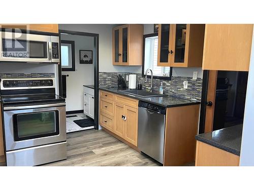 224 E 4Th Avenue, Prince Rupert, BC - Indoor Photo Showing Kitchen