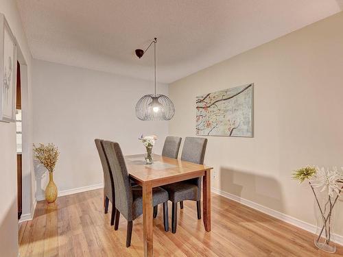 Salle Ã  manger - 104-1550 Av. Panama, Brossard, QC - Indoor Photo Showing Dining Room