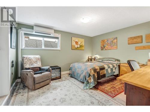 11514 Jubilee Road W, Summerland, BC - Indoor Photo Showing Bedroom