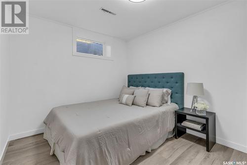 2617 Cumberland Avenue S, Saskatoon, SK - Indoor Photo Showing Bedroom