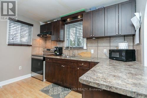 152 Hughes Street, St. Thomas, ON - Indoor Photo Showing Kitchen