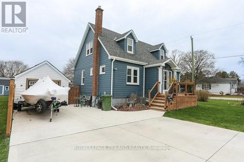 152 Hughes Street, St. Thomas, ON - Outdoor With Facade