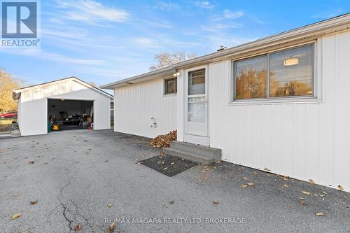 192 Dorchester Boulevard, St. Catharines (444 - Carlton/Bunting), ON - Outdoor With Exterior