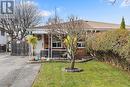 6921 Waters Avenue, Niagara Falls (217 - Arad/Fallsview), ON  - Outdoor 