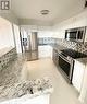 905 - 35 Towering Heights Boulevard, St. Catharines (461 - Glendale/Glenridge), ON  - Indoor Photo Showing Kitchen With Upgraded Kitchen 