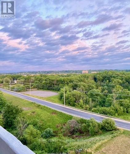 905 - 35 Towering Heights Boulevard, St. Catharines (461 - Glendale/Glenridge), ON - Outdoor With View