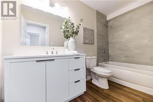 408 King Street, Sudbury, ON - Indoor Photo Showing Bathroom