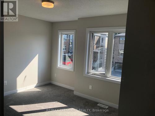 335 Falsetto Street, Ottawa, ON - Indoor Photo Showing Other Room