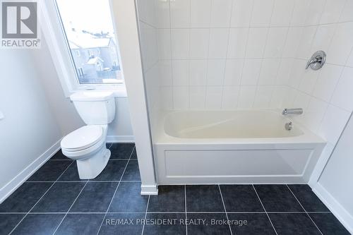 335 Falsetto Street, Ottawa, ON - Indoor Photo Showing Bathroom