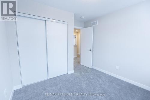 335 Falsetto Street, Ottawa, ON - Indoor Photo Showing Other Room