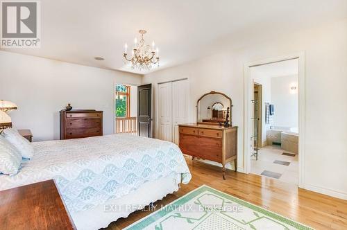 3363 Concession Rd 1 Road, Alfred And Plantagenet, ON - Indoor Photo Showing Bedroom