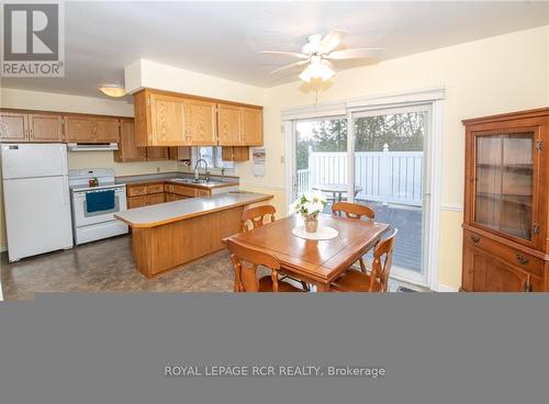 180 Miller Street, Wellington North (Mount Forest), ON - Indoor Photo Showing Kitchen