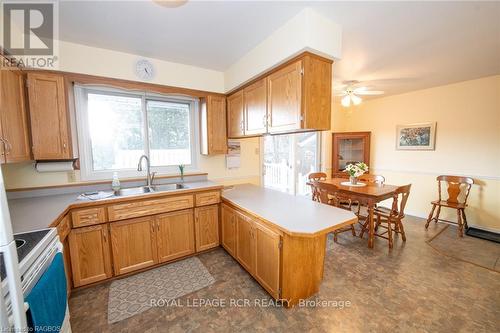 180 Miller Street, Wellington North (Mount Forest), ON - Indoor Photo Showing Kitchen With Double Sink