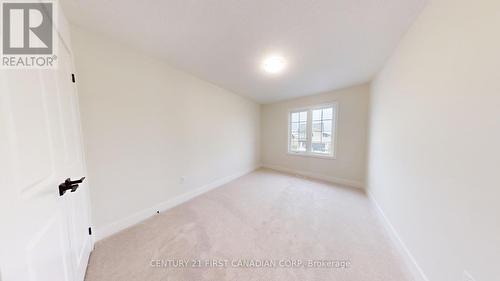 55 - 1960 Evans Boulevard, London, ON - Indoor Photo Showing Other Room