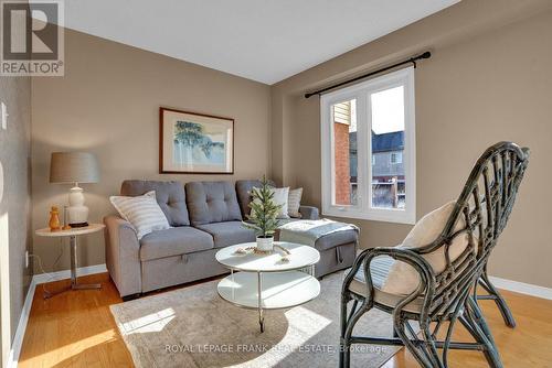 41 Cecil Found Crescent, Clarington (Courtice), ON - Indoor Photo Showing Living Room