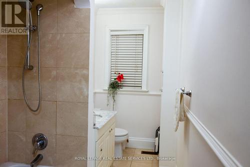 38 Citation Drive, Toronto, ON - Indoor Photo Showing Bathroom