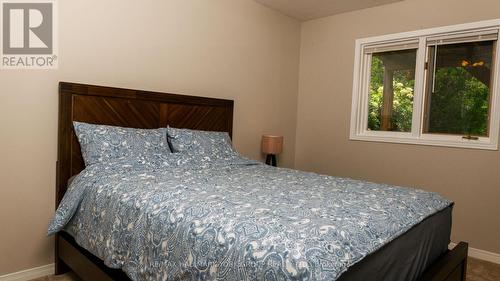 1884 Simcoe Boulevard, Innisfil, ON - Indoor Photo Showing Bedroom