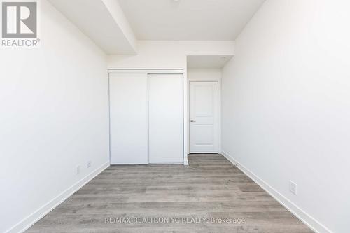 2411 - 50 Upper Mall Way, Vaughan, ON - Indoor Photo Showing Other Room