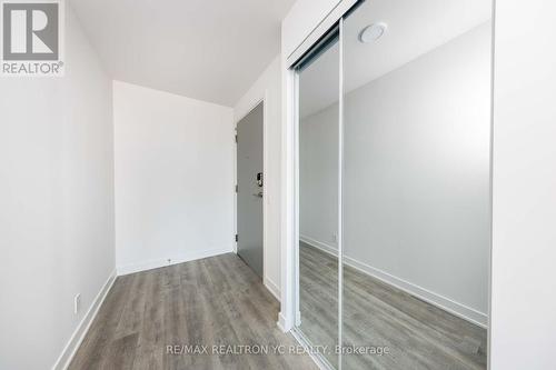 2411 - 50 Upper Mall Way, Vaughan, ON - Indoor Photo Showing Other Room