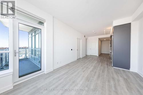 2411 - 50 Upper Mall Way, Vaughan, ON - Indoor Photo Showing Other Room