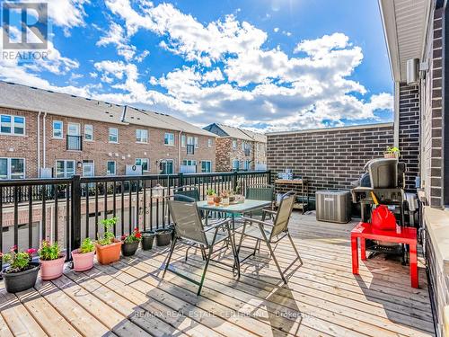 128 Burnhamthorpe Road E, Oakville, ON - Outdoor With Deck Patio Veranda With Exterior