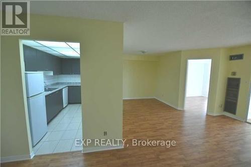 405 - 145 Hillcrest Avenue, Mississauga, ON - Indoor Photo Showing Other Room