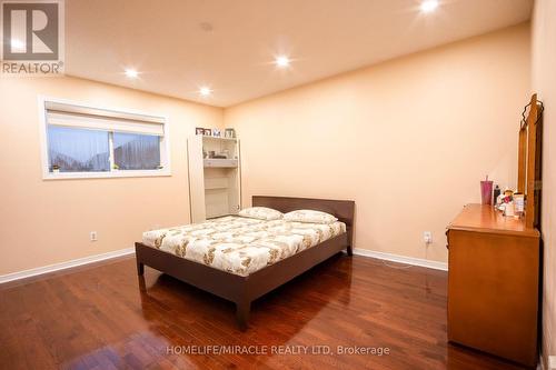 90 Tideland Drive, Brampton, ON - Indoor Photo Showing Bedroom